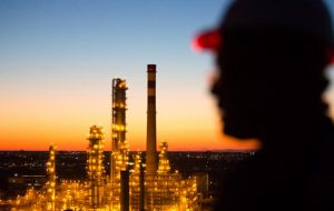 OPEC: Küresel petrol üretimi mayısta azaldı