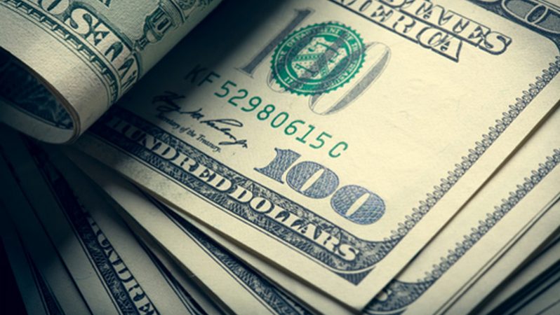 Dolar/TL haftaya rekor kırarak başladı
