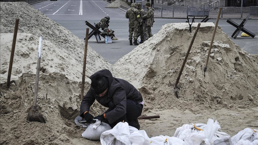 Ukrayna’nın başkenti Kiev’de savaş hazırlıkları devam ediyor